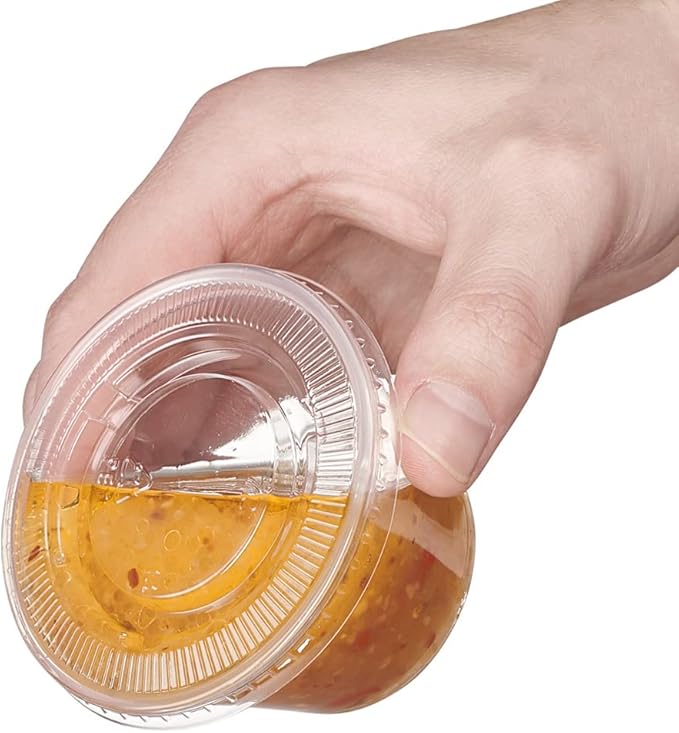 GUSTO 4 oz Jello Shot Cups with Lids [200 Count] Clear Plastic Portion Containers, Condiment Cups for Sauces, Dressings & Samples – Durable, Stackable, Leak-Resistant (Formerly Comfy Package)