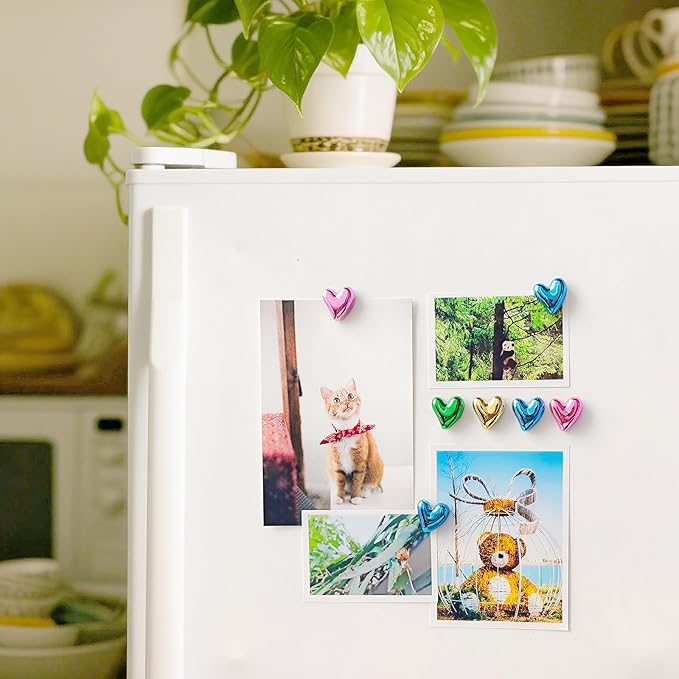 20PCS Heart Refrigerator Magnets,Mixed Gold Pink Blue Green 4 Colors,0.83inch Small Magnets for Fridge,Cute Colorful Plastic Love Heart Photos Magnetic Stickers for Whiteboard