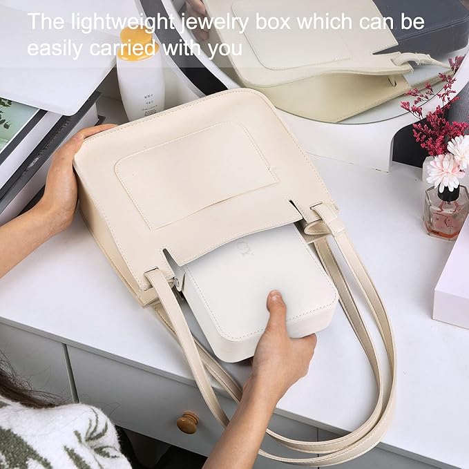KCY Jewelry Box for Women Girls, Small Travel Jewelry Organizer Case, PU Leather Portable Jewelry Storage Boxes Display Holder for Ring Earrings Necklace Bracelet Bangle, Men Teen Kids Gift, White
