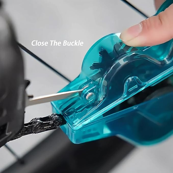 Bike Chain Cleaning Tool, Chain Scrubber with 360° Automatic Brushes, No Chain Removal Drivetrain Maintenance Kit for Mountain Bike,Road Bike,Ebike and Trail Bikes (green)