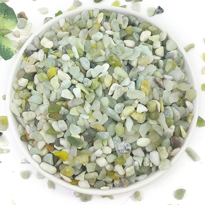 YISZM 10LB Succulent and Cactus Pebbles, 1/5 Inch Jade Natural Decorative Polished Stones, River Rocks for Plants, Vases and Outdoor Gardening,Green