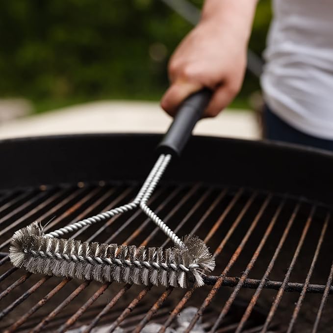 Chef Craft Select BBQ Grill Brush, 18 Inch, Stainless Steel/Black (Pack of 2)
