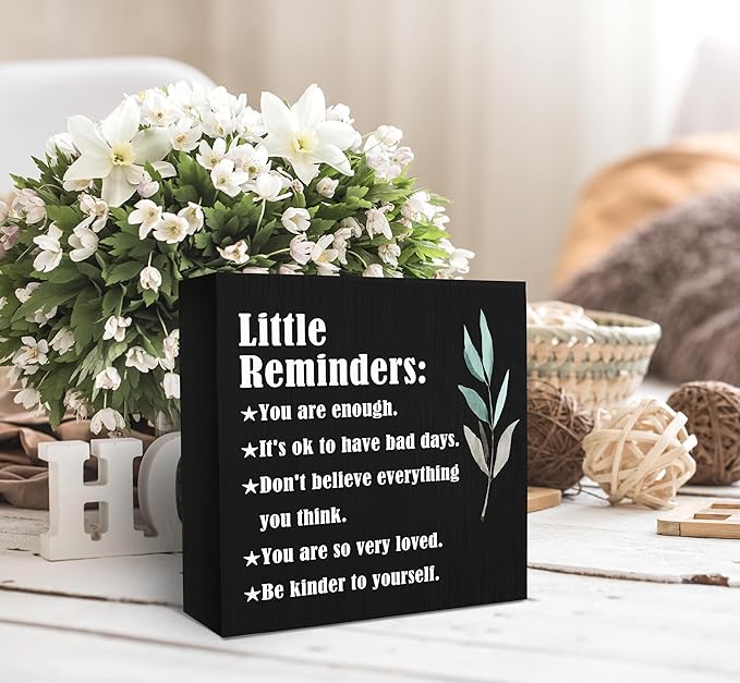 SRADMO Inspirational Little Reminders Wood Box Sign Desk Decor, Inspirational Desk Decor, College Motivational Positive Affirmation Gifts Box Sign For Office Home Dorm Tabletop Shelf Decoration(Black)