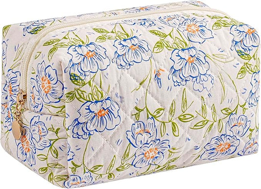 HHQQWZ Makeup Bag Travel Cosmetic Bag for Women Girls, Zipper Make Up Pouch, Floral Flowers Toiletry Organizer Makeup, Portable Storage Cosmetic Travel Cloth Bag (Large Blue Flowers)