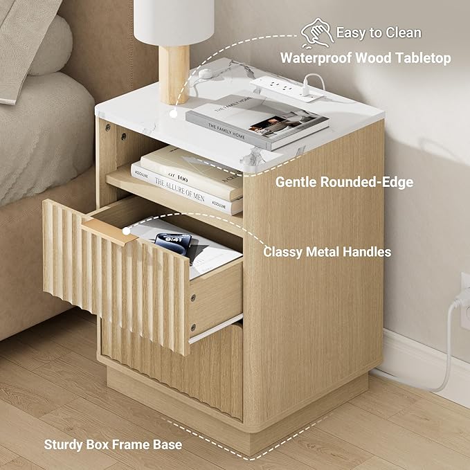 Fluted Nightstand Set of 2 with Charging Station, 18" Modern Night Stand with Faux Marble Top, 2 Drawers End Table with Storage for Bedroom Living Room, Curved Profile Design (Natural Oak)