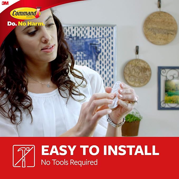 Command Medium Designer Hooks, 2 Hooks and 4 Command Strips, Damage-Free Hanging Wall Hook with Adhesive Strips, No Tools Great for Hanging, Organization and Storage, Holds up to 3 lb