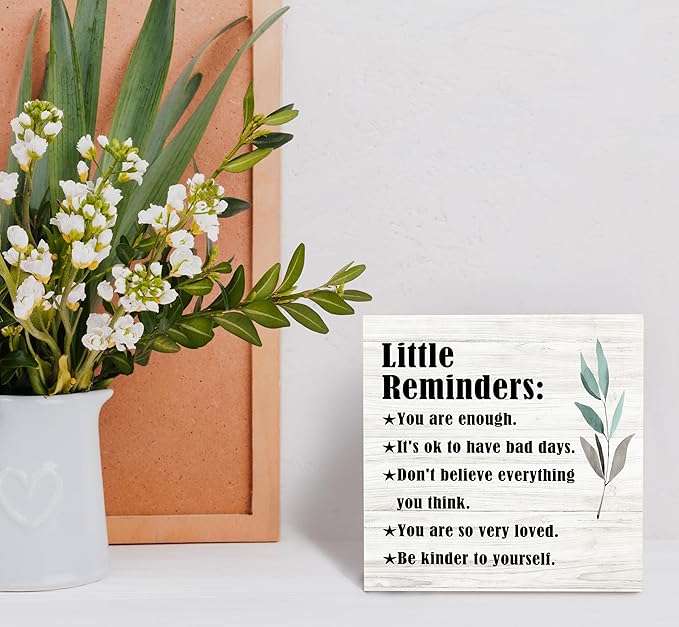 SRADMO Inspirational Little Reminders Wood Box Sign Desk Decor 6x6, Inspirational Desk Decor, College Motivational Positive Affirmation Gifts Box Sign For Office Home Dorm Tabletop Shelf Decoration