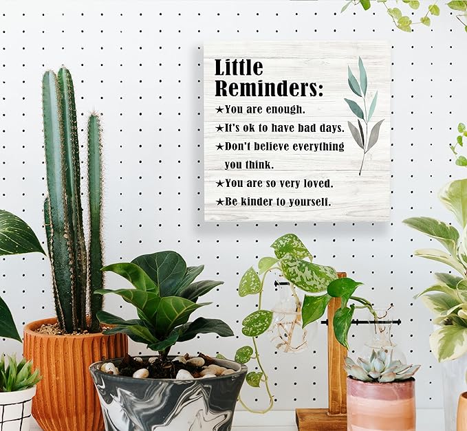 SRADMO Inspirational Little Reminders Wood Box Sign Desk Decor 8x8, Inspirational Desk Decor, College Motivational Positive Affirmation Gifts Box Sign For Office Home Dorm Tabletop Shelf Decoration